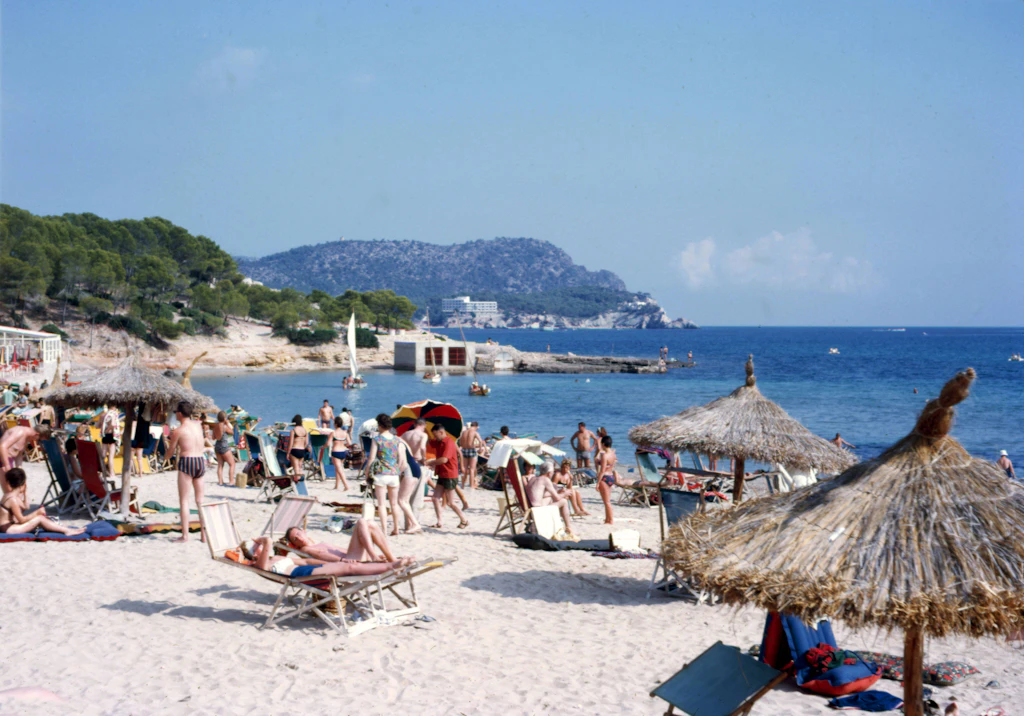 Nach Mallorca-Boom: Regierung ruft zum Verzicht auf Urlaubsreisen auf