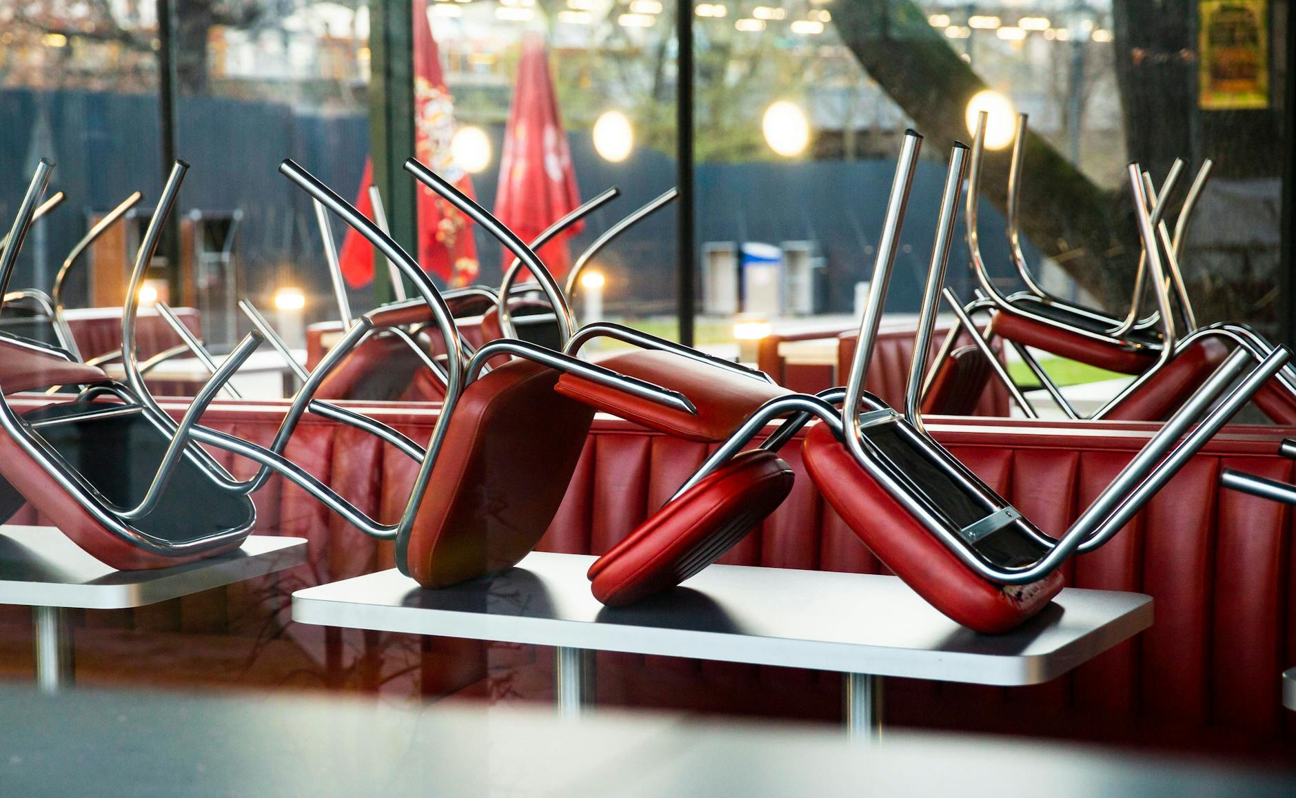 Die Gaststätten müssen vorerst nun doch geschlossen bleiben.