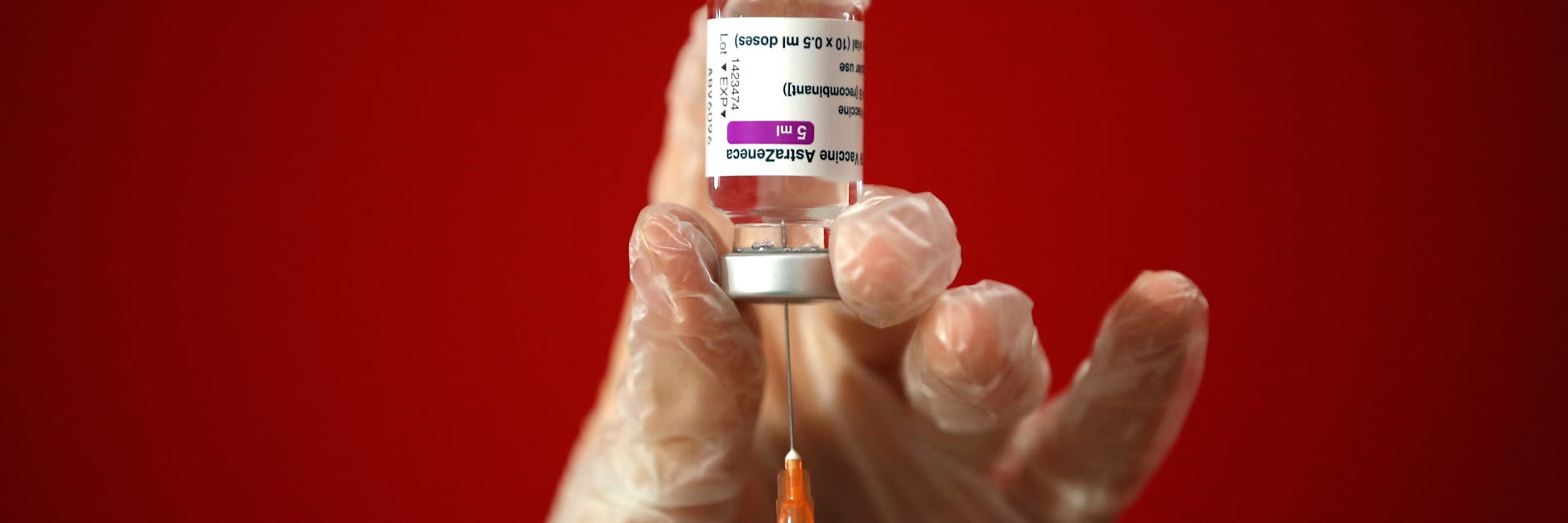 Deutschland pausiert wegen möglicher Nebenwirkungen mit dem Impfstoff von Astrazeneca. 