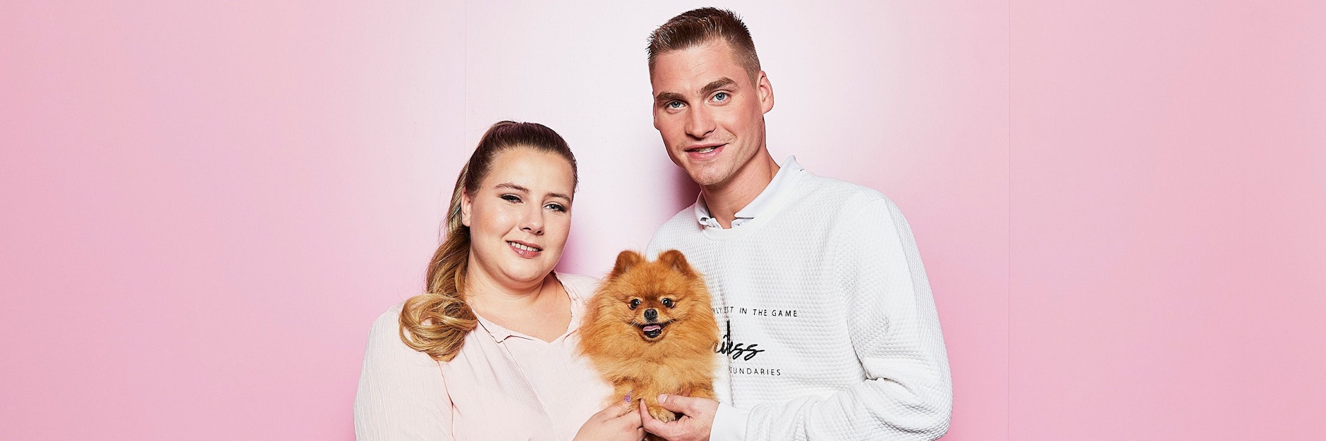 Sarafina Wollny mit ihrem Mann Peter und Hund Feivel.