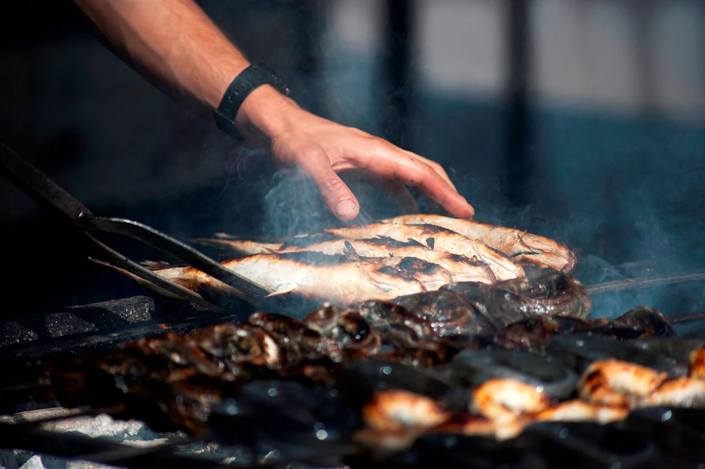 Grill-Geschäft darf wieder öffnen: Richter nehmen Corona-Verordnung auseinander
