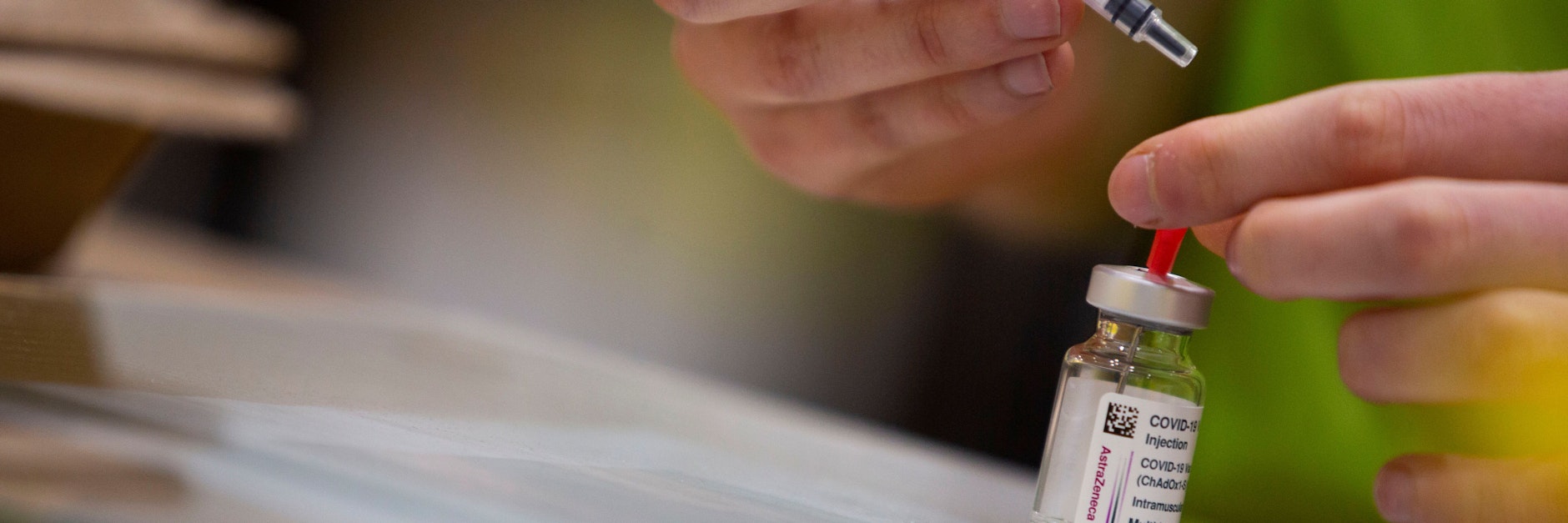 Wie soll es beim Impfen gegen das Coronavirus weitergehen, nachdem das Astrazeneca-Vakzin vorerst ungenutzt bleiben muss?