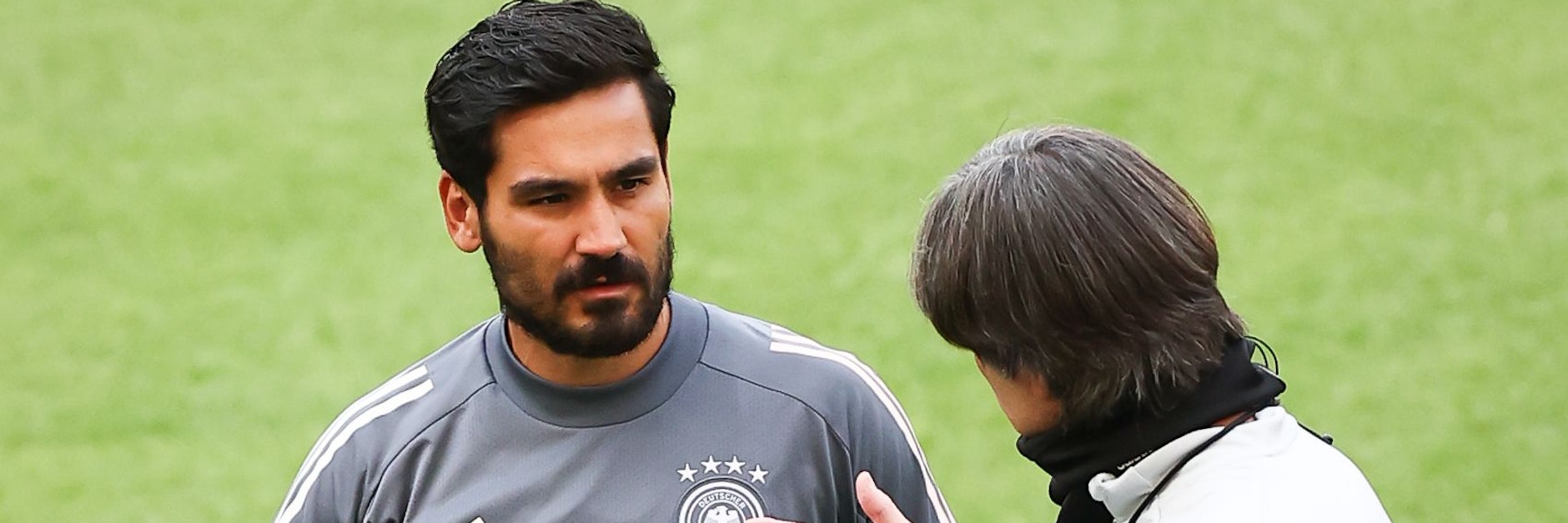 Grünes Licht vom Amt: Bundestrainer Jogi Löw kann auf seine England-Legionäre wie Ilkay Gündogan setzen.