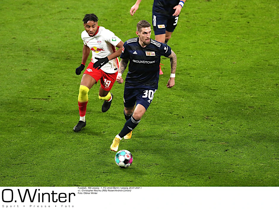 Sieht in den Spielen gegen die Großen eine große Chance für seinen 1. FC Union: Mittelfeldabräumer Robert Andrich (vorn).