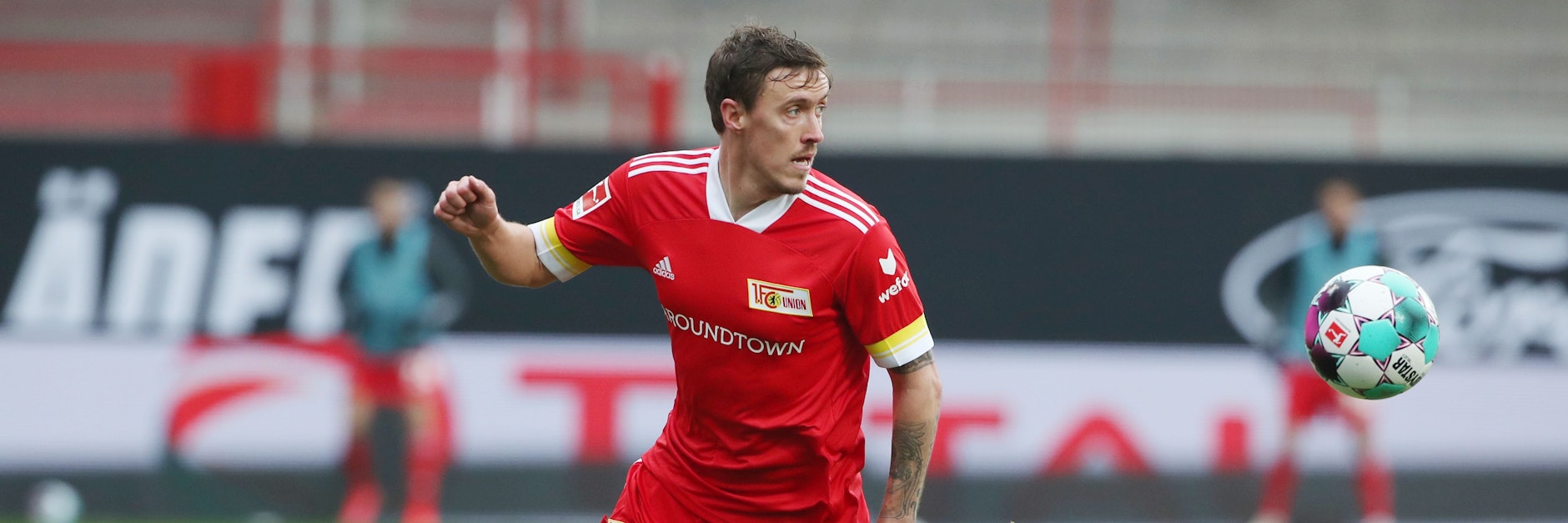 Kruse hat den Ball im Blick, in Sachen Union haben alle Kruse im Blick.