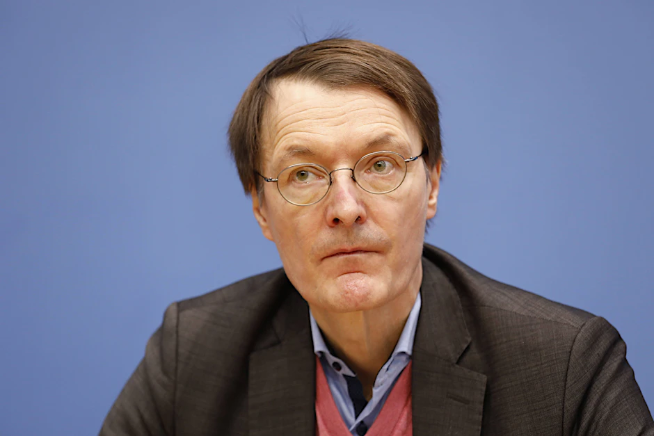 Facebook-User haben Karl Lauterbach mit dem Tode bedroht.