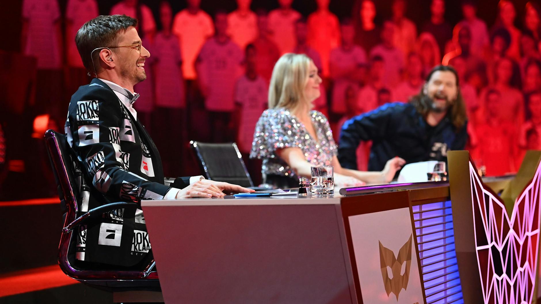 Die Jury im Finale von The Masked Singer: Joko Winterscheidt, Ruth Moschner, Rea Garvey.