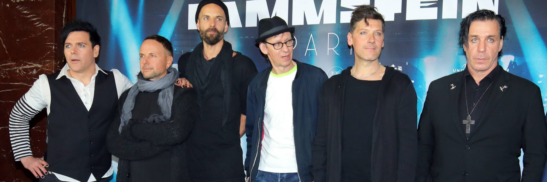 Die Band Rammstein: Richard Zven Kruspe, Paul Landers, Oliver Riedel, Christian Lorenz, Christoph Schneider und Till Lindemann, im März 2017 in der Volksbühne am Rosa-Luxemburg-Platz.&nbsp;