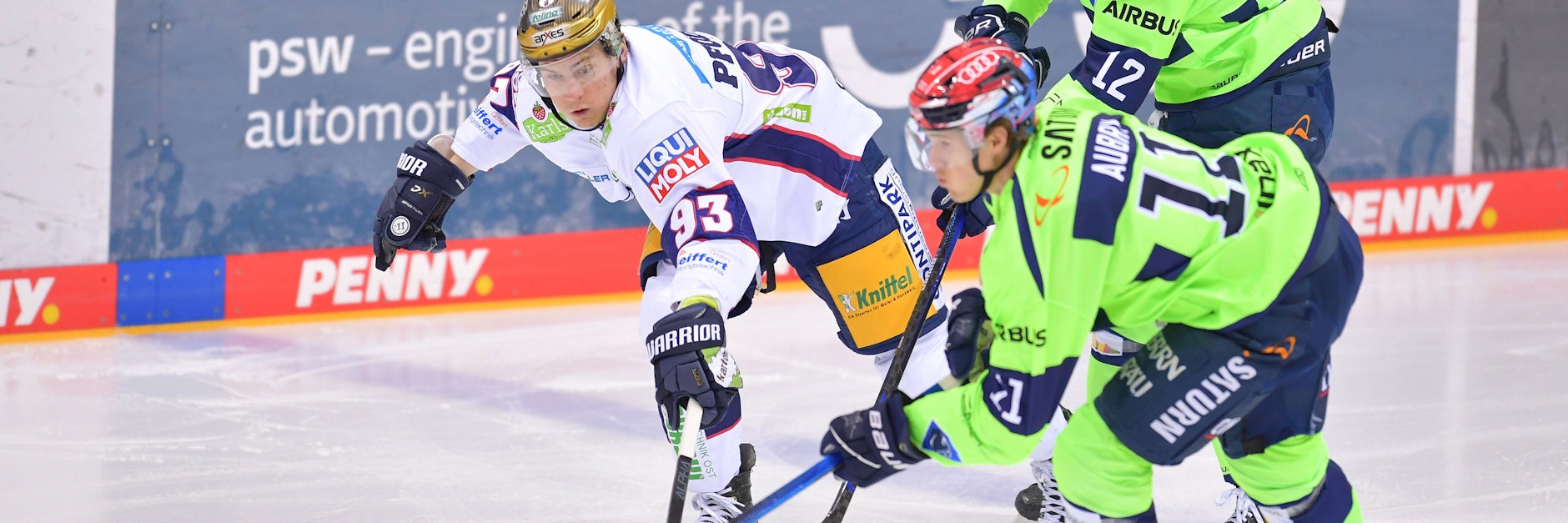 Louis-Marc Aubry setzte den Ex-Eisbärenkollegen wie Leo Pföderl arg zu.