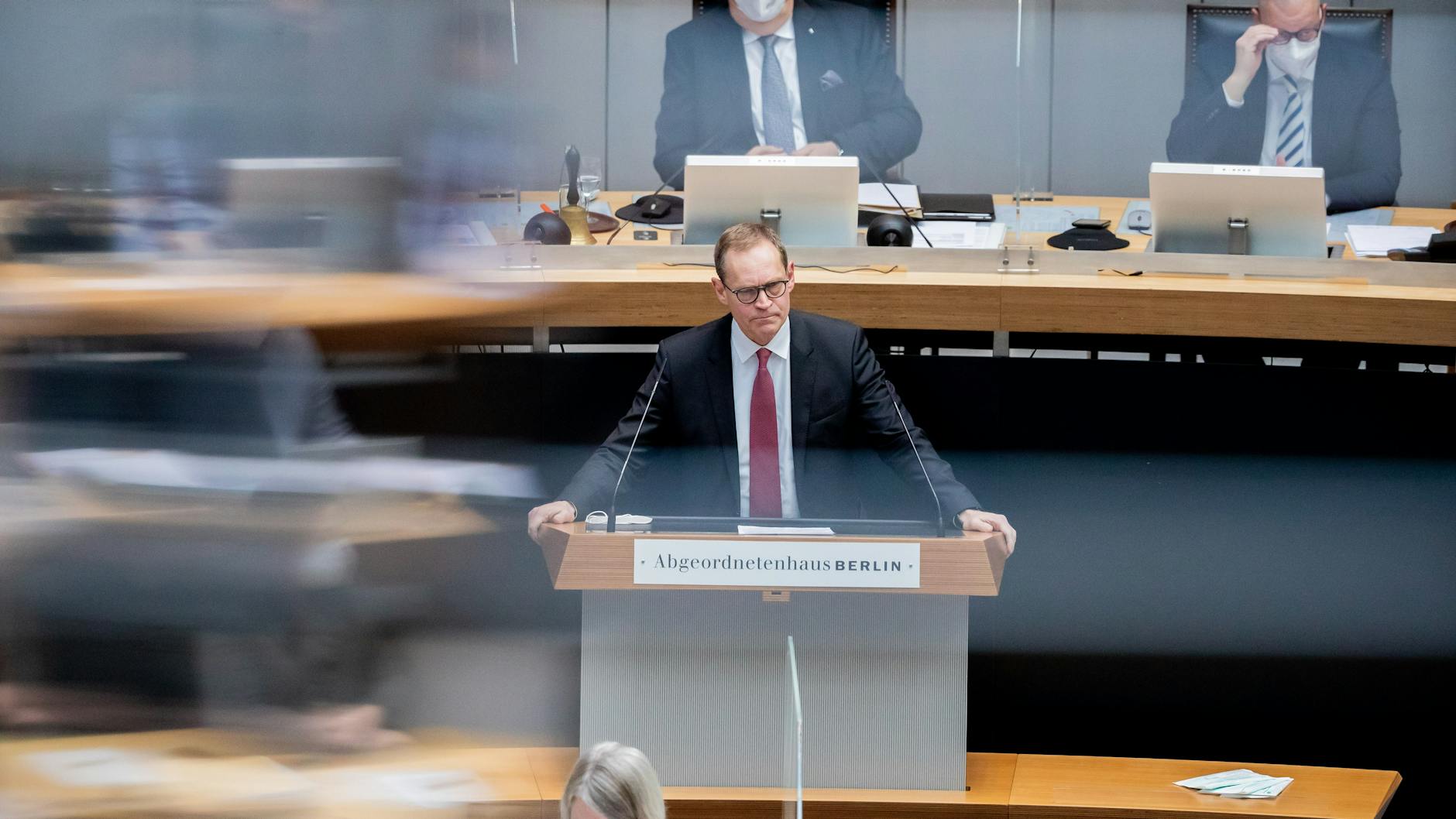 Michael Müller (SPD), Regierender Bürgermeister von Berlin, während seiner Regierungserklärung im Berliner Abgeordnetenhaus.