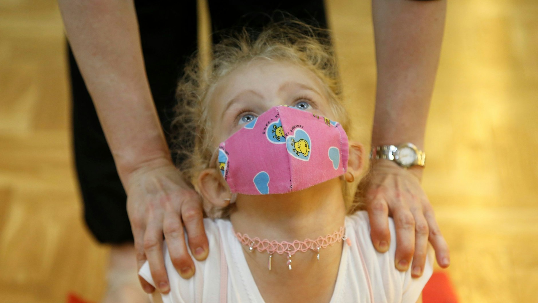 Ein Mädchen während des Trainings in ihrem Sportverein.&nbsp;&nbsp;