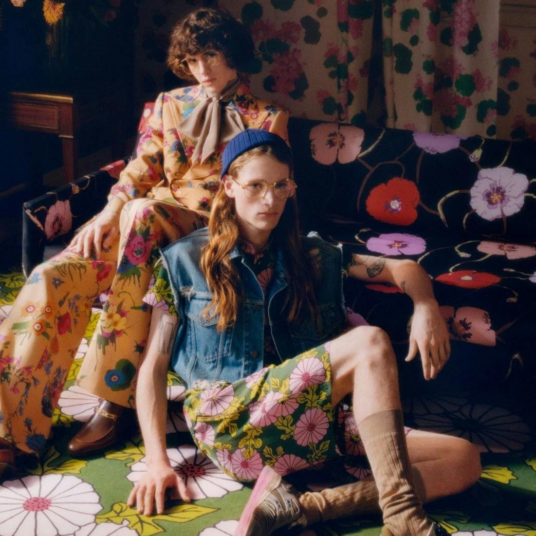 Exzentrik rules! Im Frühjahr lockt Gucci mit Ken-Scott-Blumenprints.