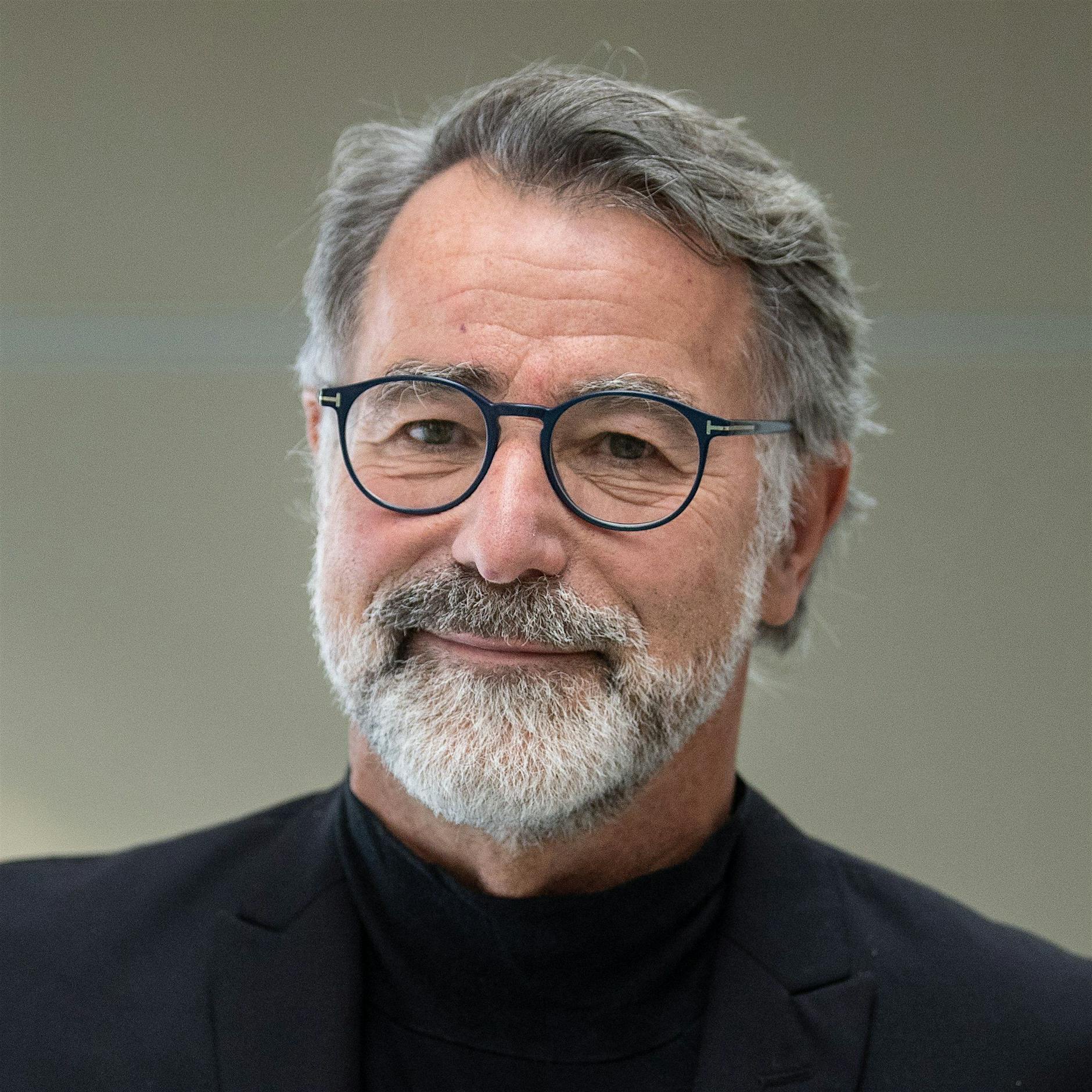 Politikwissenschaftler Merkel: Amtszeit von Kanzlern unbedingt verkürzen