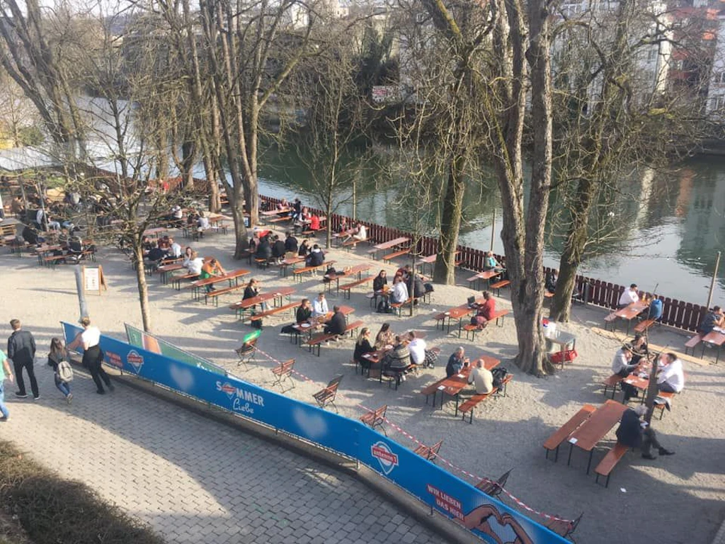 Corona-Modell in Tübingen: Boris Palmer begeistert von voller Innenstadt