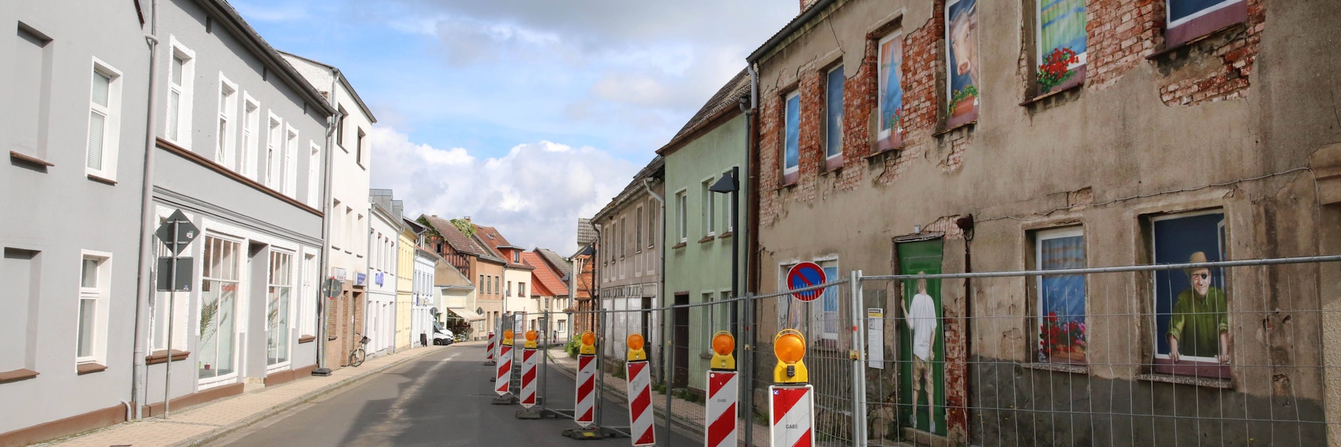 Manche Gegenden in Ostdeutschland wirken bis heute etwas vergessen. Hier ein Bild der Kleinstadt Loitz in Vorpommern im Jahr 2015.