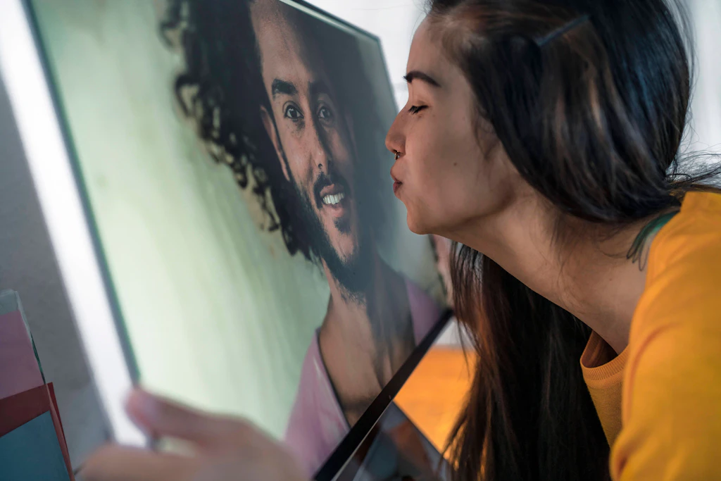 Sex oder Liebe? Wozu es bei Tinder, Bumble und Ok Cupid kommen kann