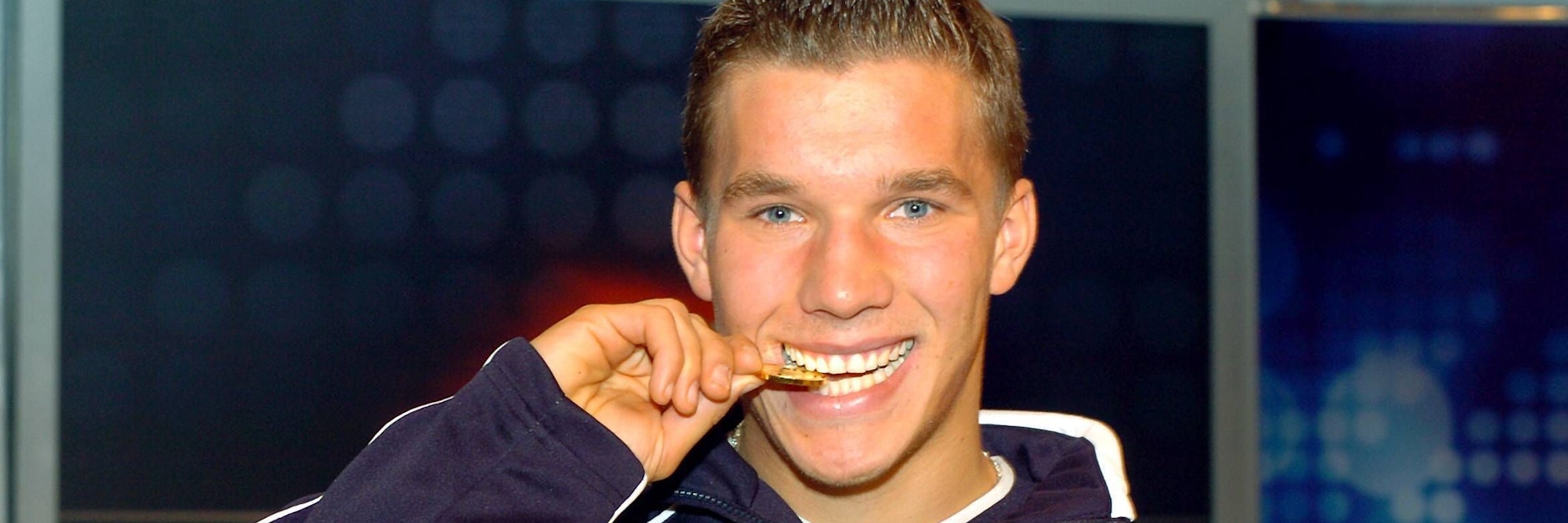 Lukas Podolski hat zwölf Mal das Tor des Monats erzielt.