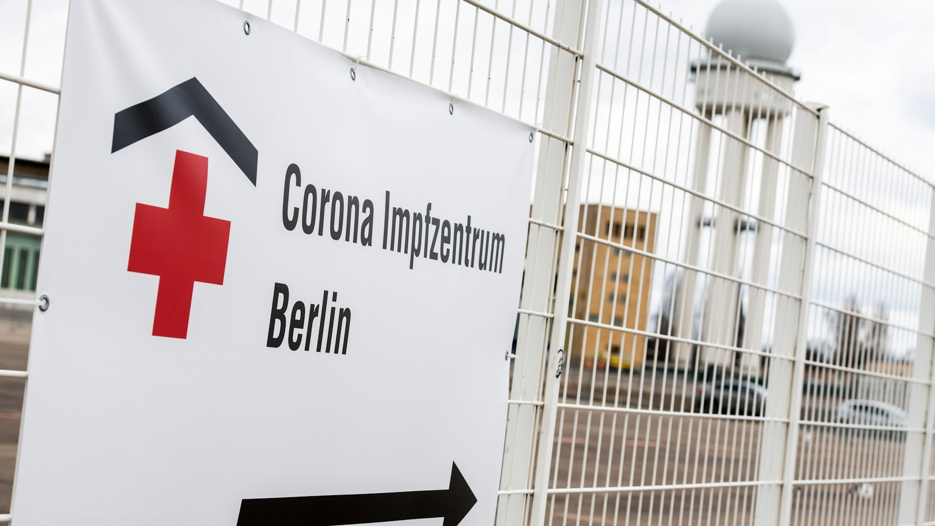 Bestens organisiert: das Impfzentrum im alten Flughafen Tempelhof.&nbsp;