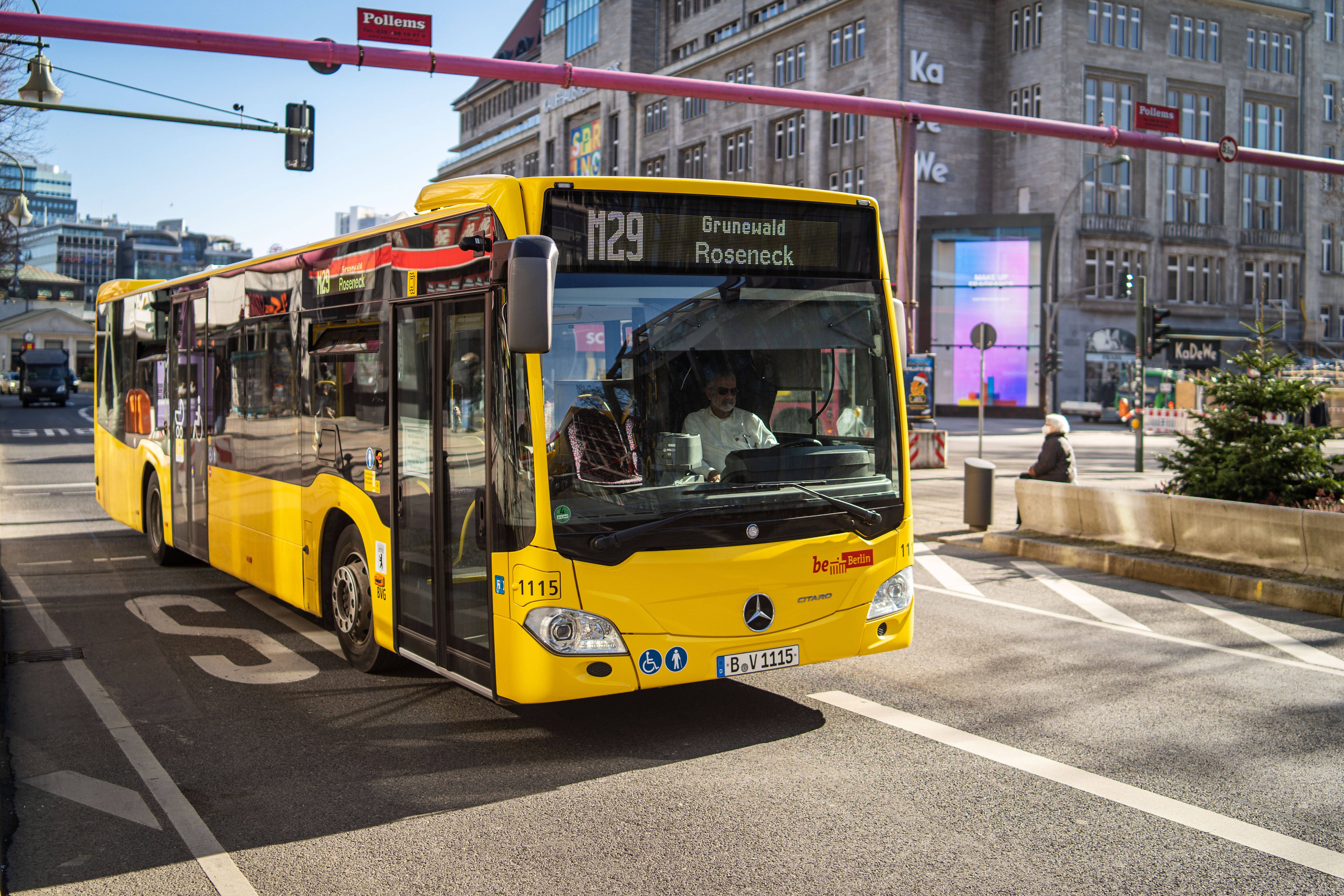 Bezahlen Im Bus: Die BVG Schafft Das Bargeld Ab!