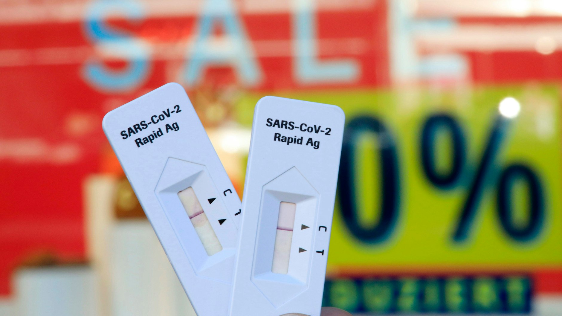 Die Ergebnisse der Corona-Selbstschnelltests aus dem Discounter sollen nicht akzeptiert werden. 