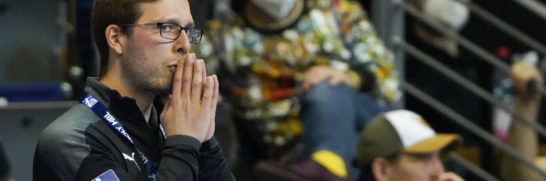 Füchse-Trainer Jaron Siewert&nbsp; ist glücklich über den Euro-Gruppensieg und hofft jetzt auf einen Schub in der Bundesliga.