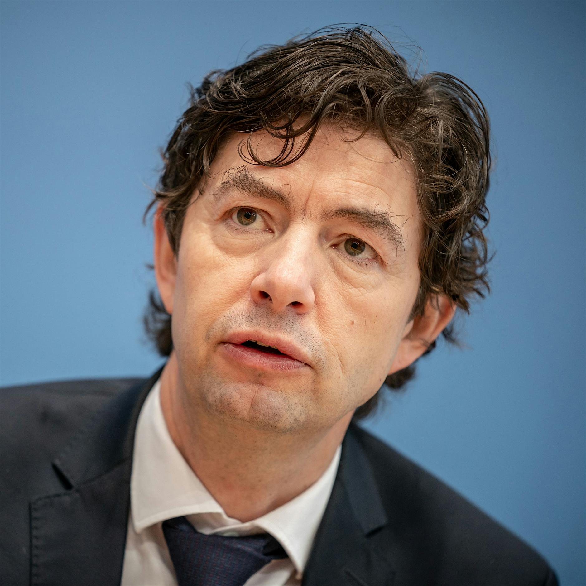 „Blauäugig“: Drosten warnt vor allzu schnellen Lockerungen