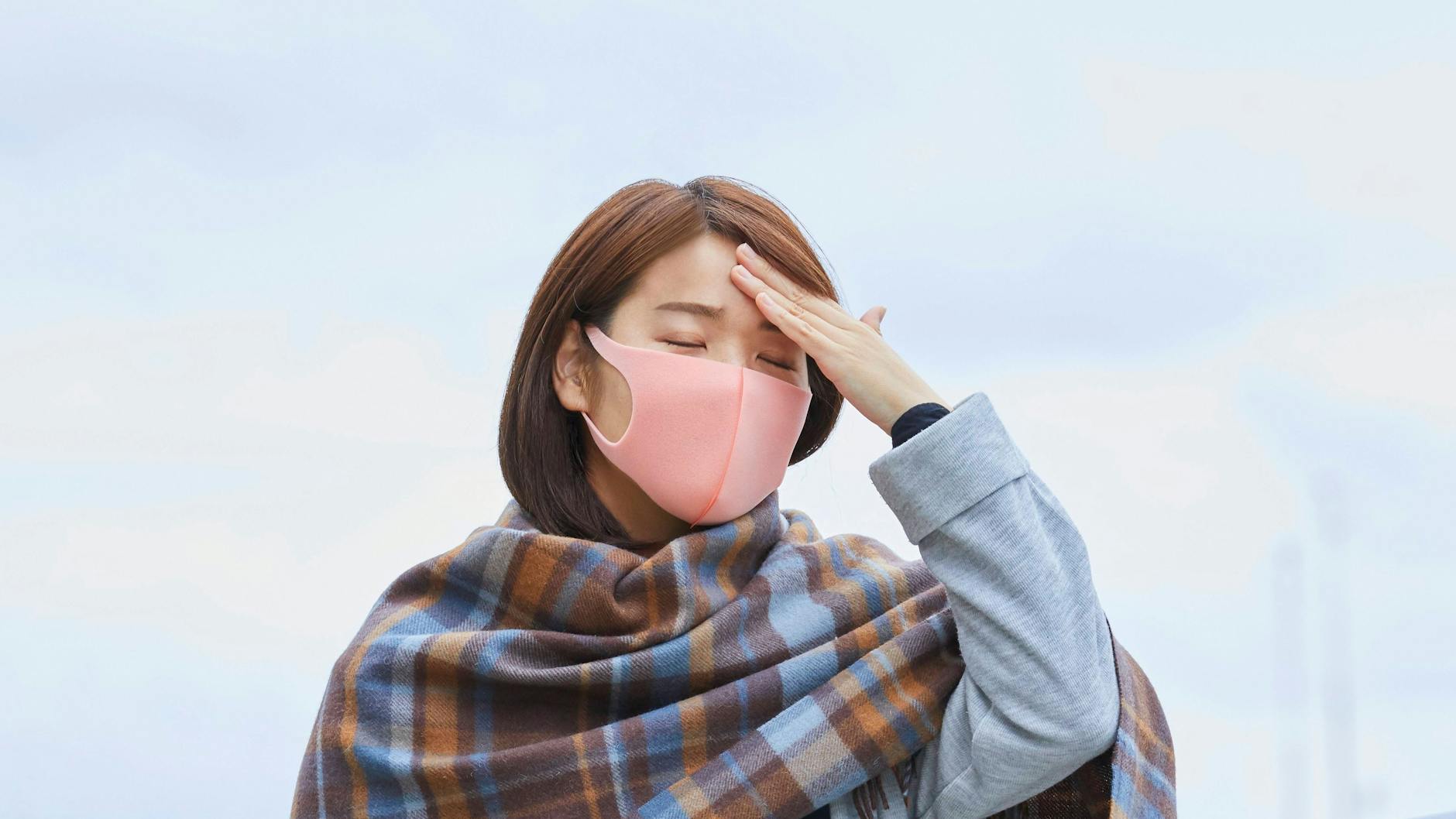 Das Multisystemische Entzündungssyndrom nach einer Corona-Infektion war bisher vor allem bei Kindern bekannt, jetzt gibt es erste Berichte darüber bei jungen Erwachsenen.