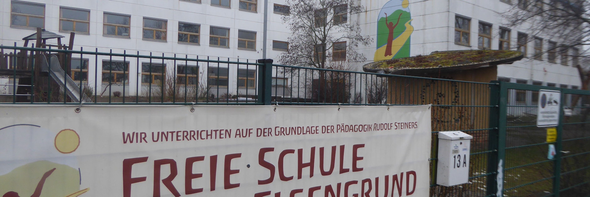 <br><br>Die Freie Schule am Elsengrund: Die Schulleitung zog wegen der Vorwürfe nun Konsequenzen.<br><br>