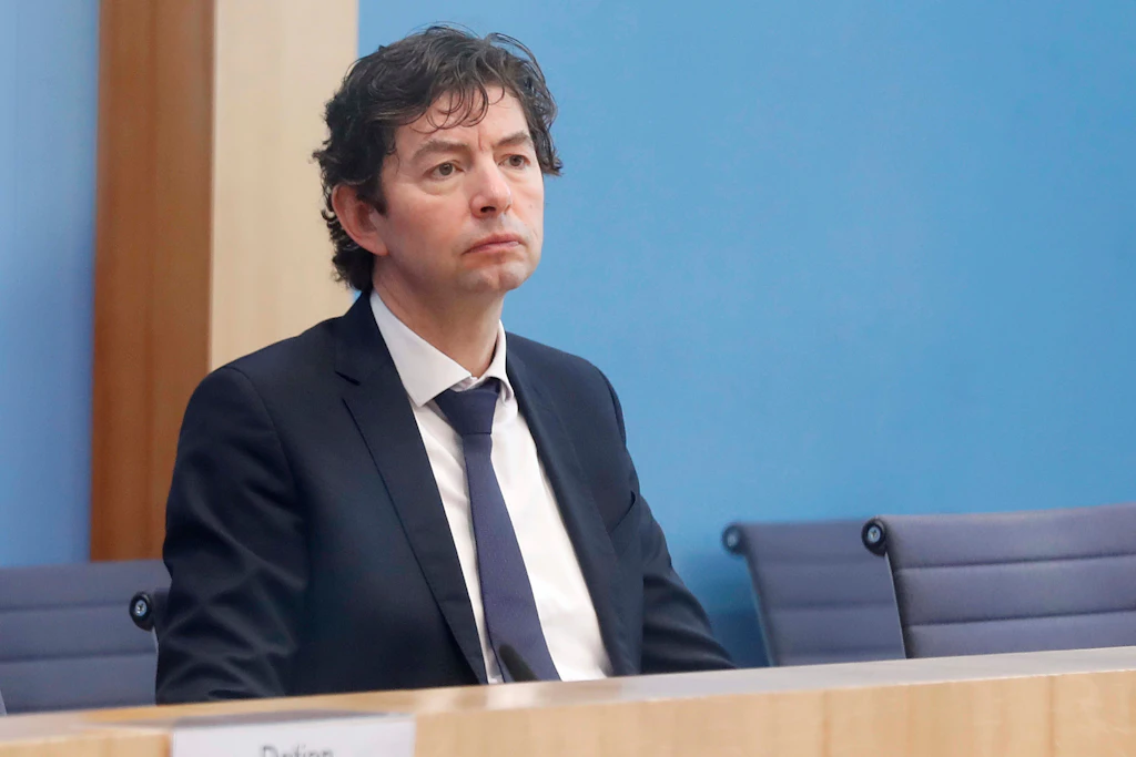 Drosten zu Lockdown: Uns bleibt nur noch der Holzhammer