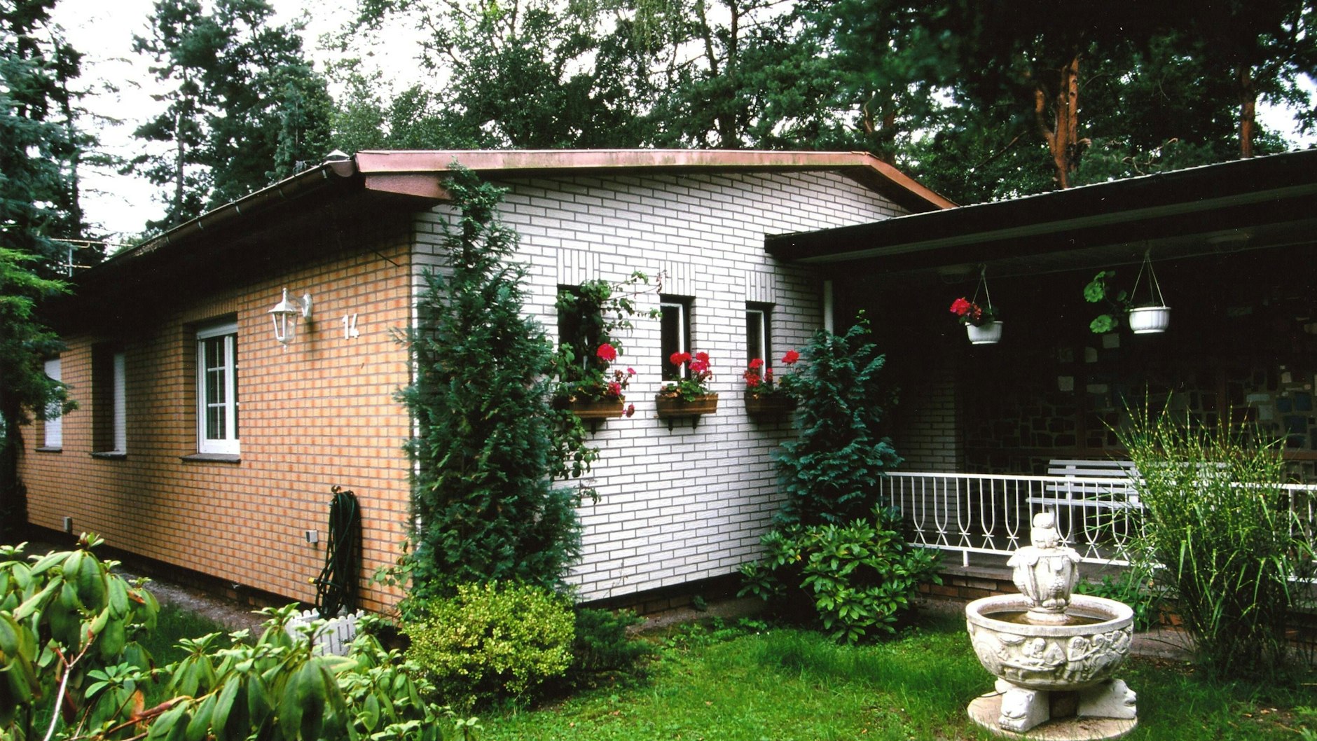 1999 starb Cohrs in seinem Haus am Scharmützelsee.