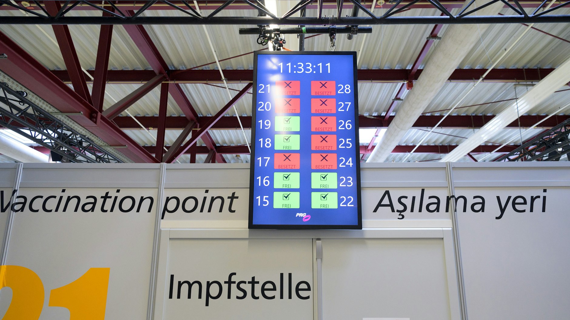 Das Impfzentrum in Tegel.