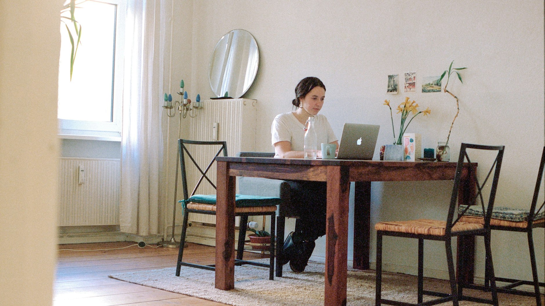 Das Wohnzimmer von Lisa Strippchen in Berlin-Wedding