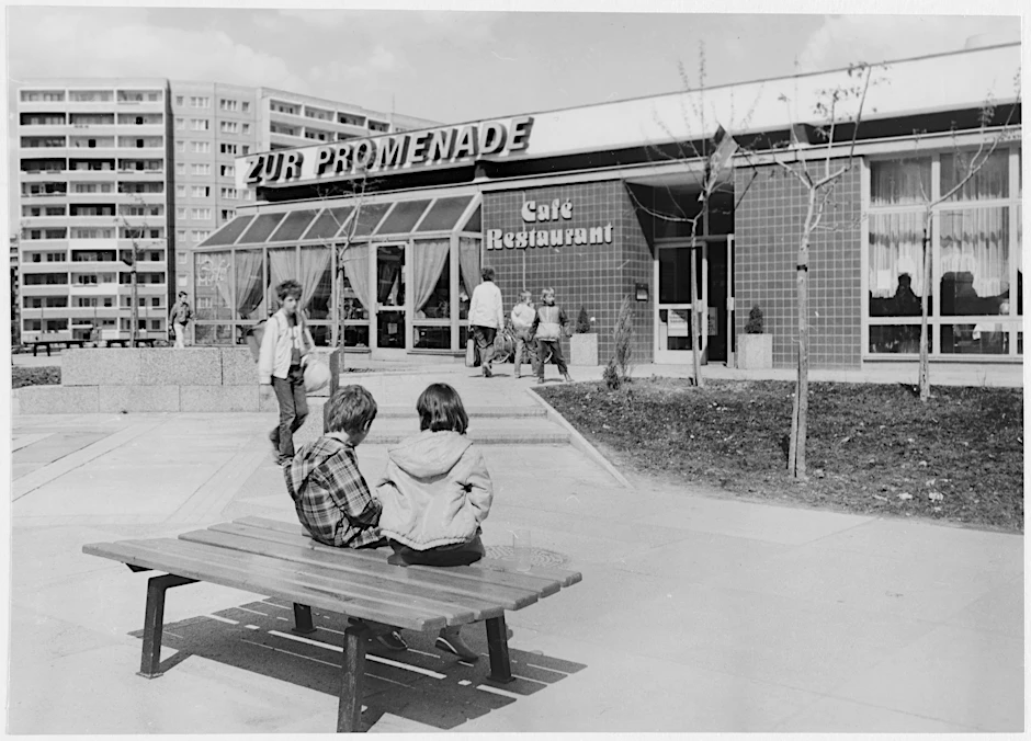 DDR-Postmoderne in Marzahn, bald zu sehen in der Ost-West-Berlin-Architekturschau „Anything Goes“ des Landesmuseums Berlinische Galerie.