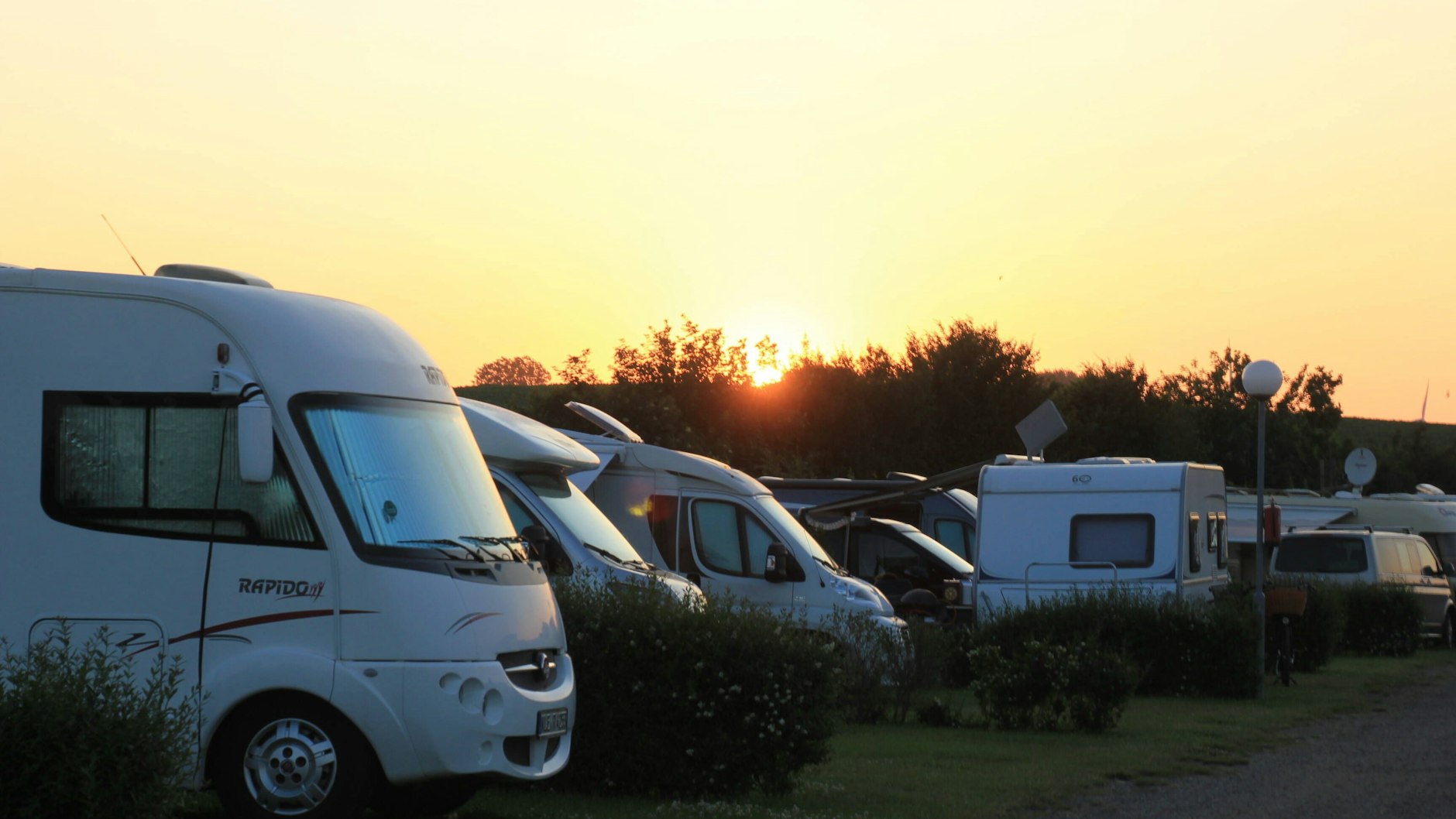 Sonnenuntergang am Campingplatz in Grömitz Grömitz.&nbsp;