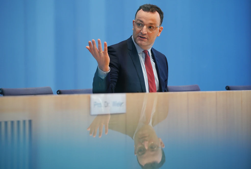 Schnelltests: Kritik an Bundesgesundheitsminister Jens Spahn wächst