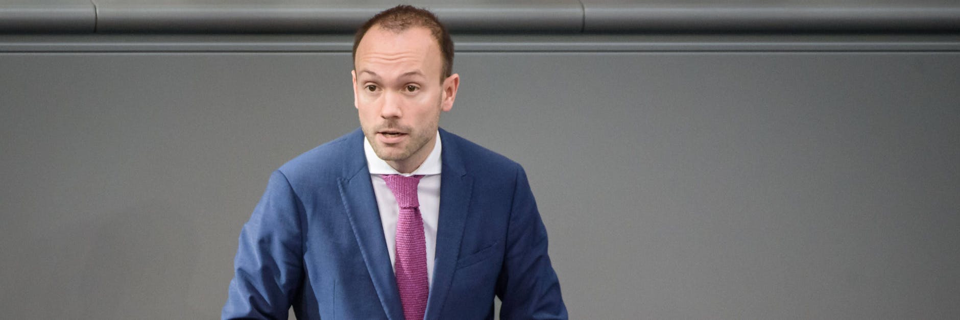 Der Mannheimer CDU-Abgeordnete Nikolas Löbel hat so ziemlich alle Ämter aufgegeben, nur sein Bundestagsmandat nicht.