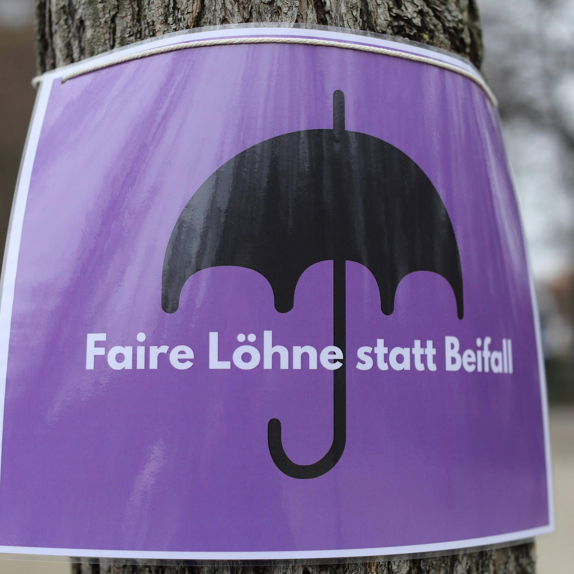 Frauen verdienen weiter weniger als Männer