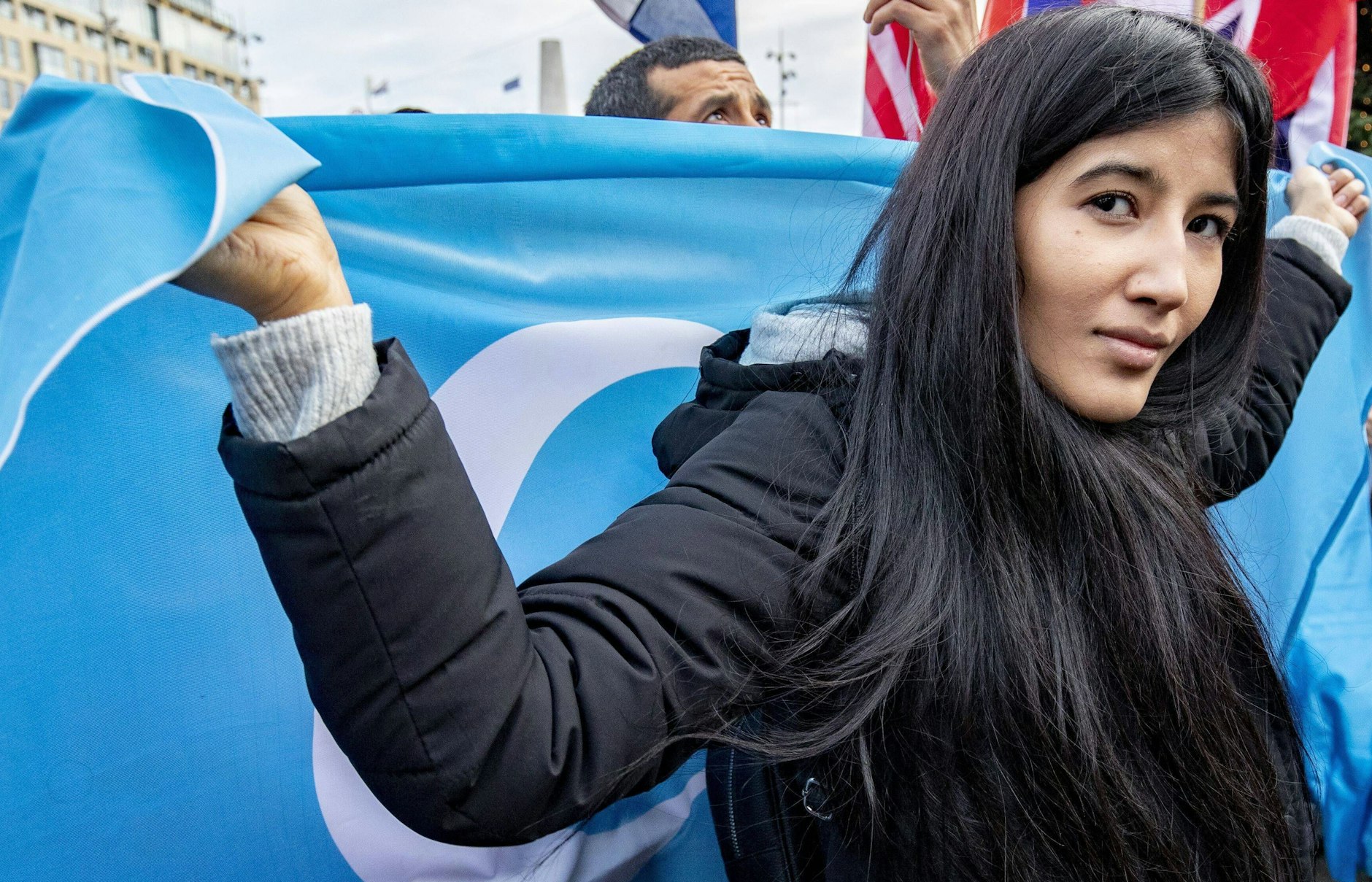 Uiguren und ihre Sympathisanten demonstrieren in Amsterdam.