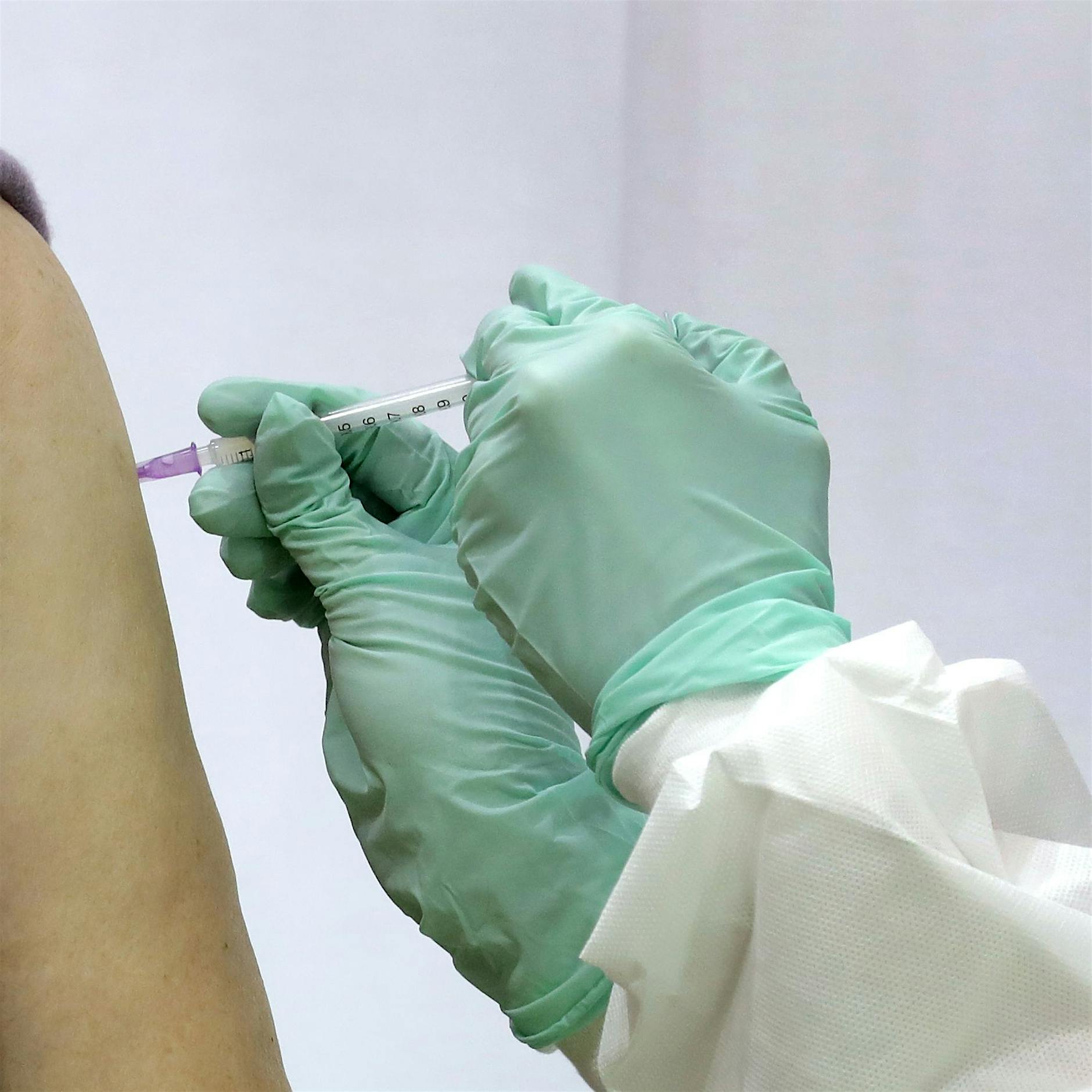 Corona-Impfungen beginnen in ersten Berliner Arztpraxen