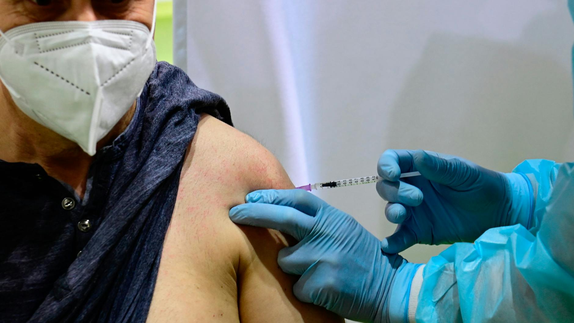 Impfung mit dem Astrazeneca-Vakzin (Symbolbild).