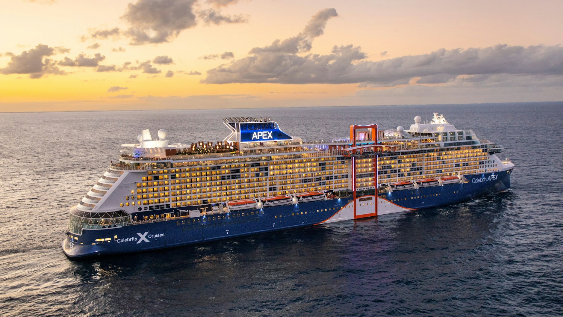 Die „Celebrity Apex“ ist der jüngste Neubau von Celebrity Cruises. Das Schiff fährt im&nbsp;Sommer 2021 im östlichen&nbsp;Mittelmeer.