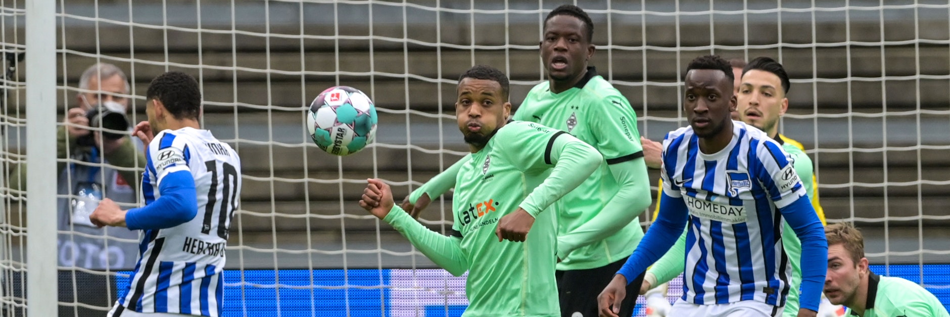 Mächtig Trubel herrschte im Spiel zwischen Hertha BSC und Borussia Mönchengladbach.&nbsp;