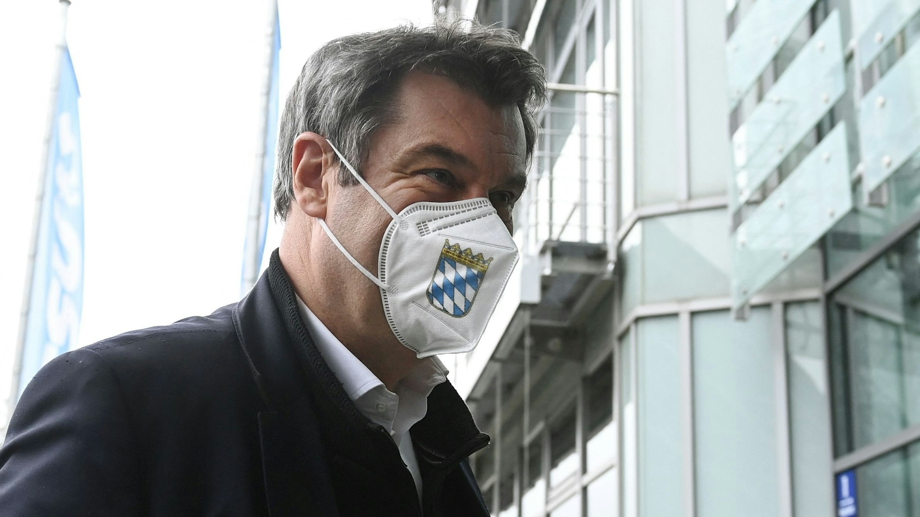 Markus Söder auf dem Weg zur Präsidiumssitzung seiner Partei am Montag. Er weiß die Christsozialen hinter sich.