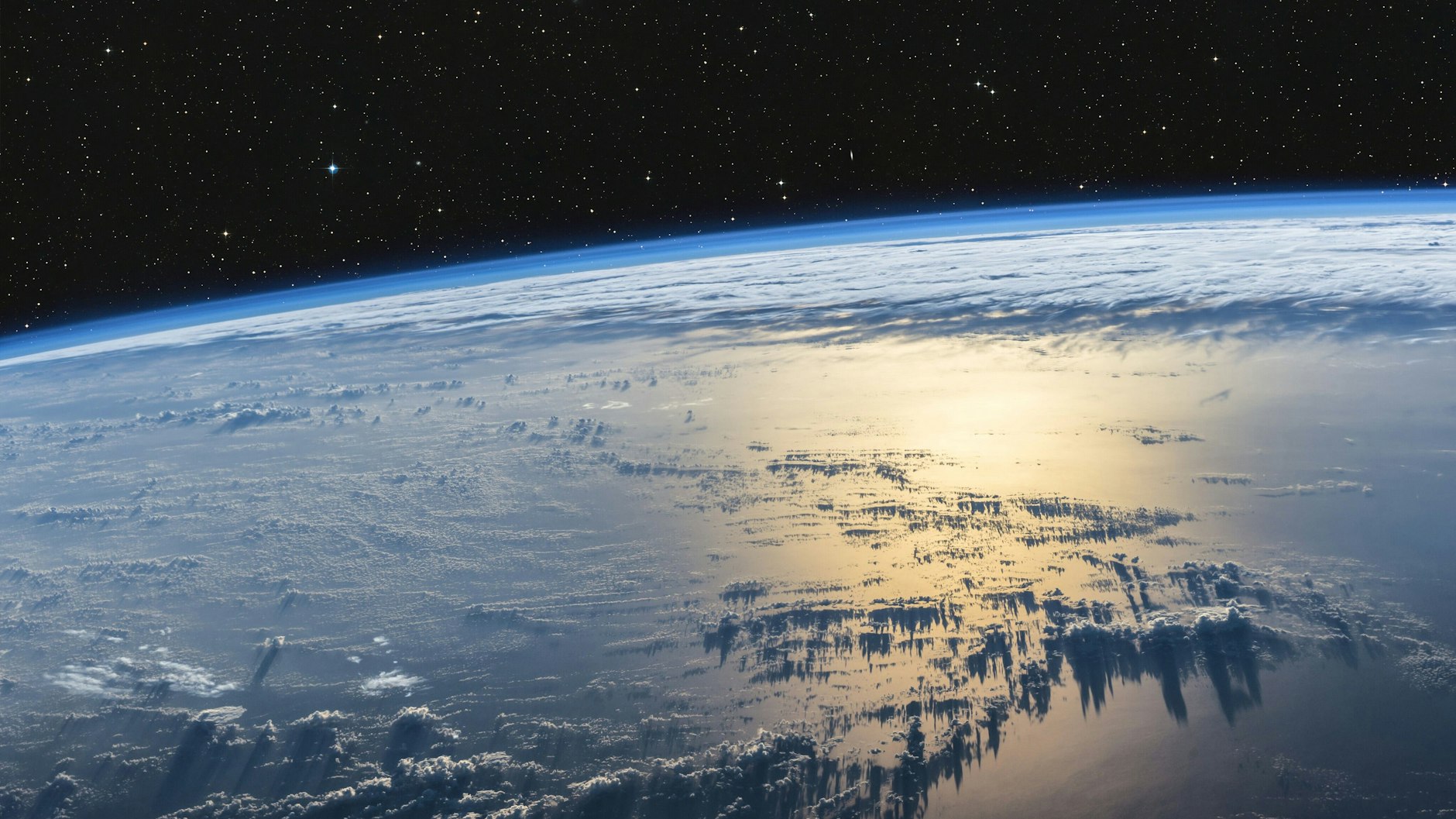 Blick auf die Erde. In der Atmosphäre unseres Planeten ist der Kohlendioxid-Anteil so hoch wie seit Millionen Jahren nicht. 