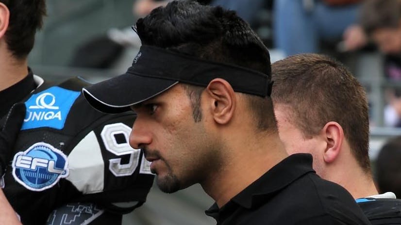 Headcoach des neuen American Football Teams von Berlin Thunder: Jag Bal.