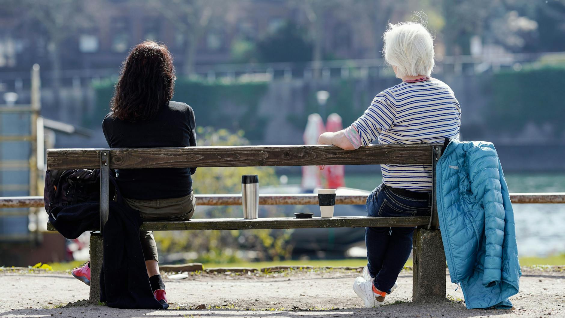 Im Freien herrscht kaum die Gefahr, sich mit Corona anzustecken.