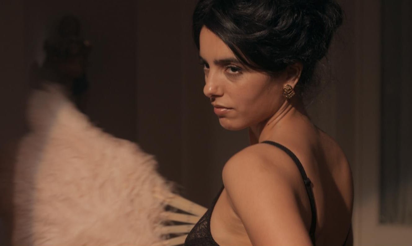 Eine Szene aus der Verfilmung von „Madame Claude“ bei Netflix. 