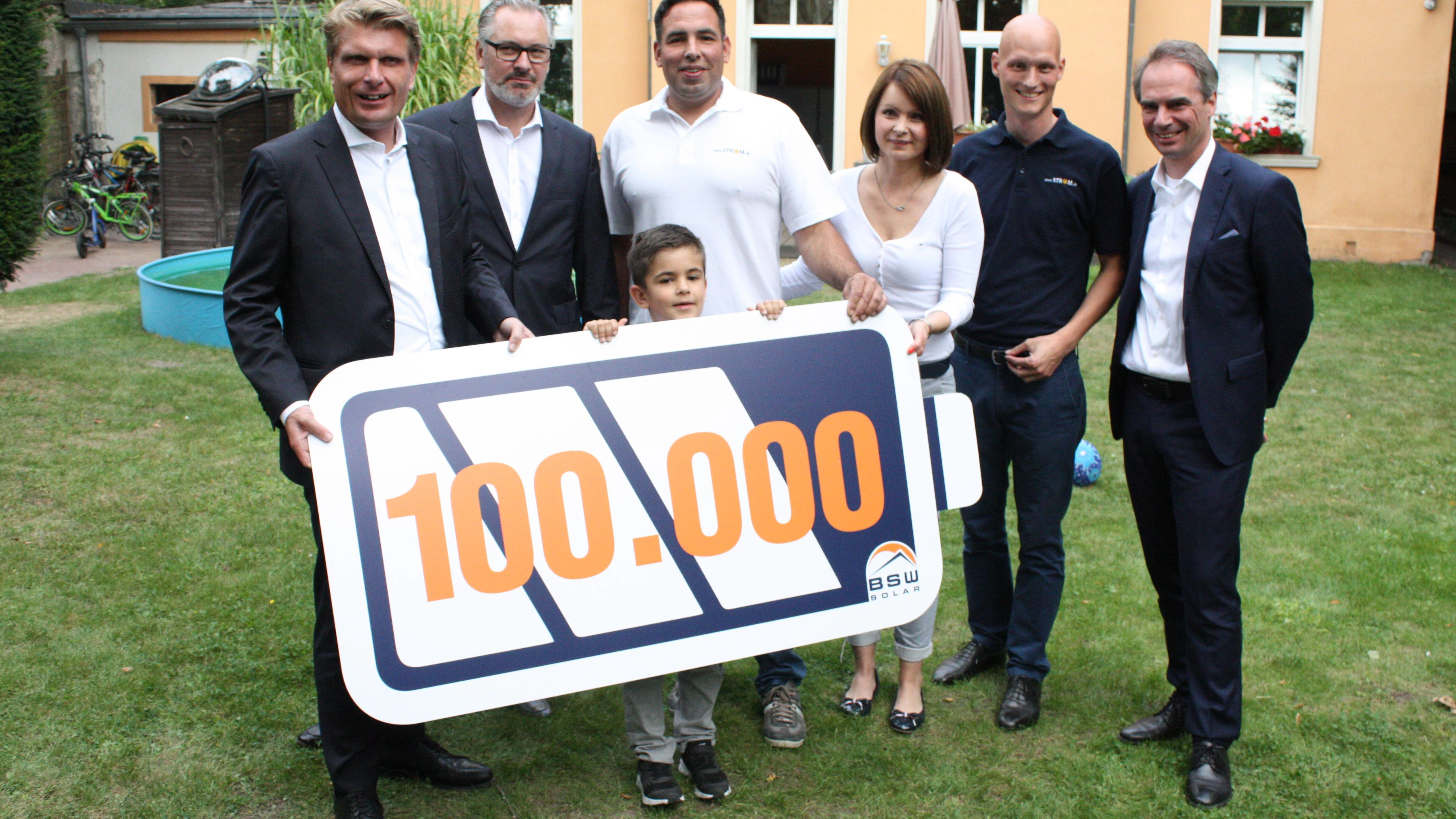Bei der Familie Keller in Eichwalde wurde 2018 der hunderttausendste&nbsp;Stromspeicher Deutschlands in Betrieb genommen.