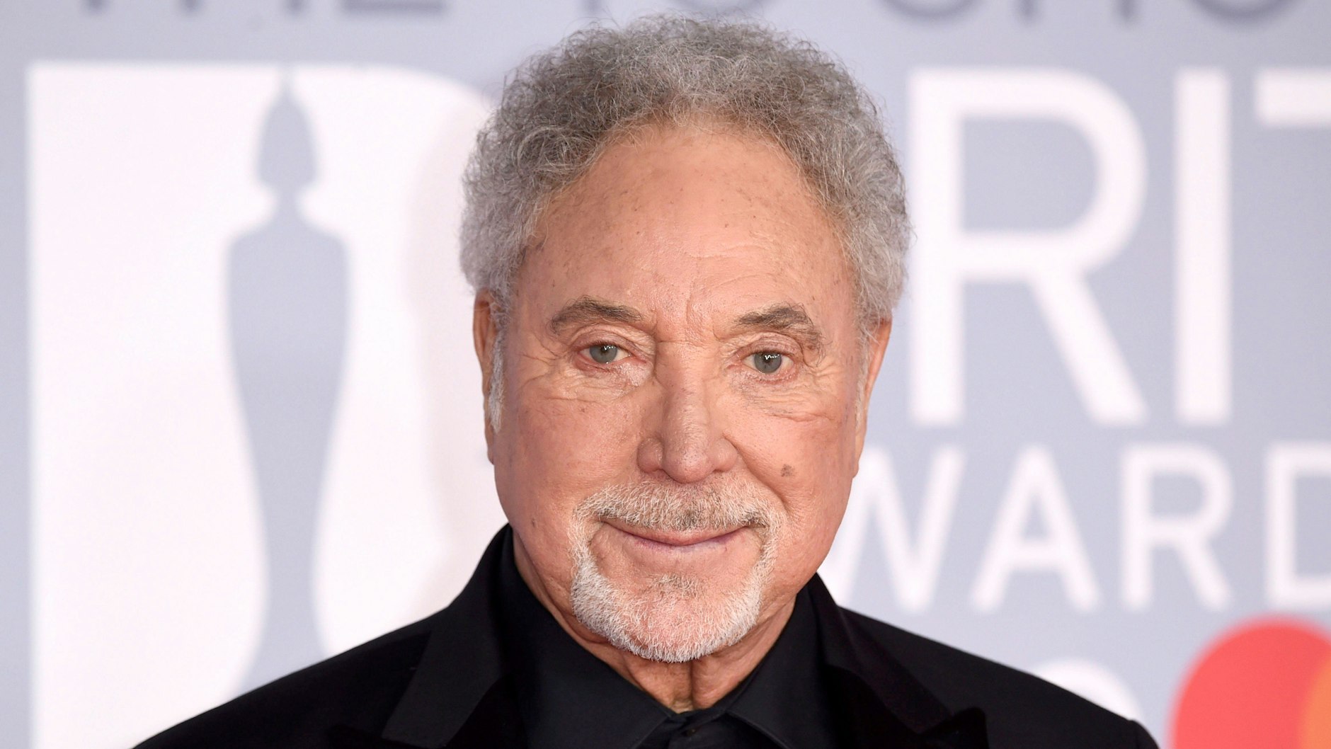 Er ging zum Trauertherapeuten: Tom Jones bei der Verleihung der Brit Awards 2020 in London.