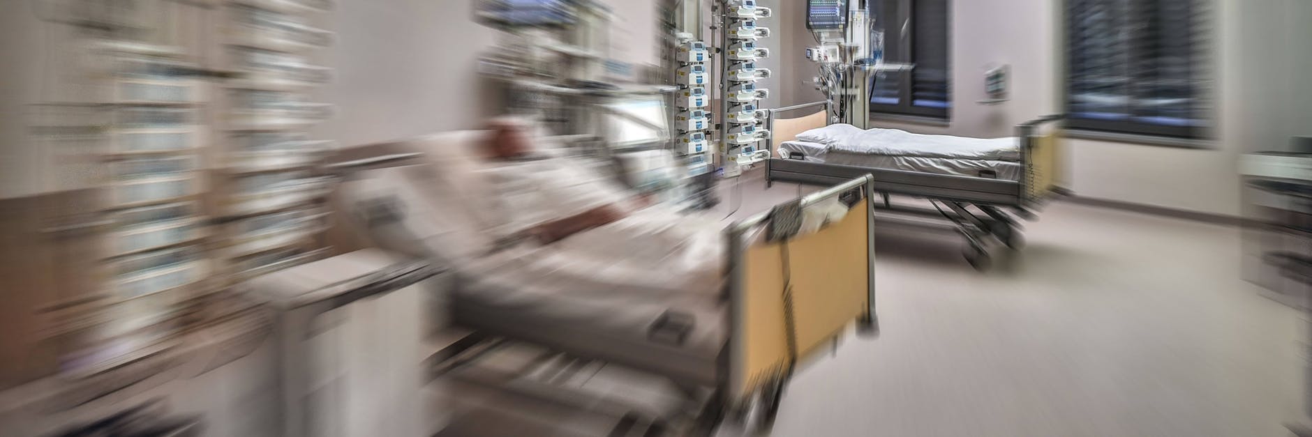 Können alle Patienten noch versorgt werden? Lauterbach bezweifelt das.